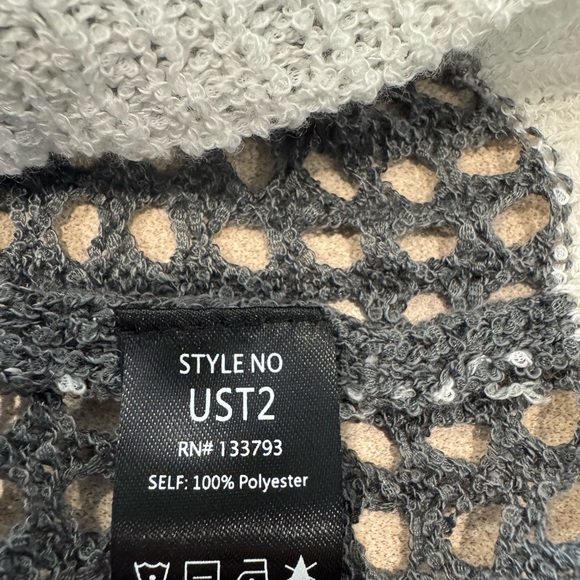 POL Monochrome Knit Swim Coverup - Picture 5 of 5